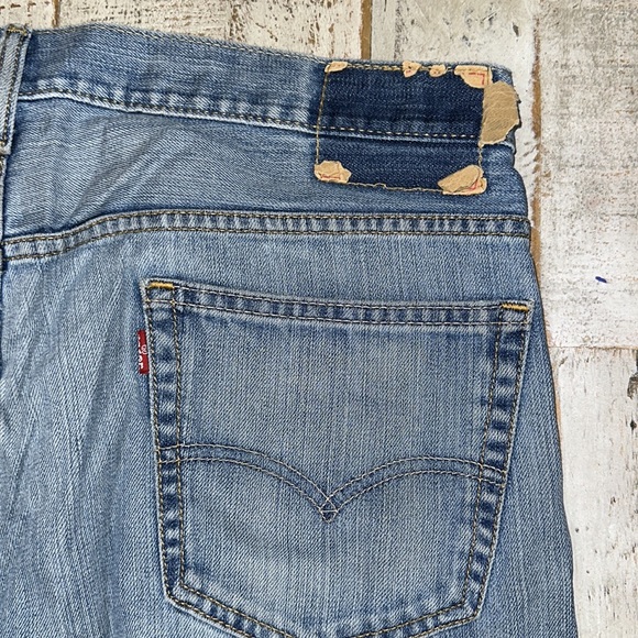Levis Strauss Men's 569 Jeans 36x34 Mid-Blue Loose Straight - Picture 3 of 5
